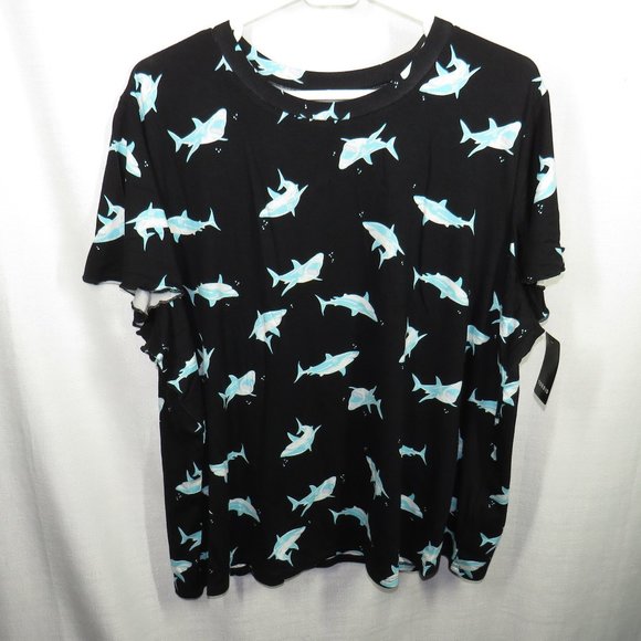 Torrid Sleep Plus Size 2X Black Shark Print Flutter Sleeve T-Shirt - Picture 3 of 6